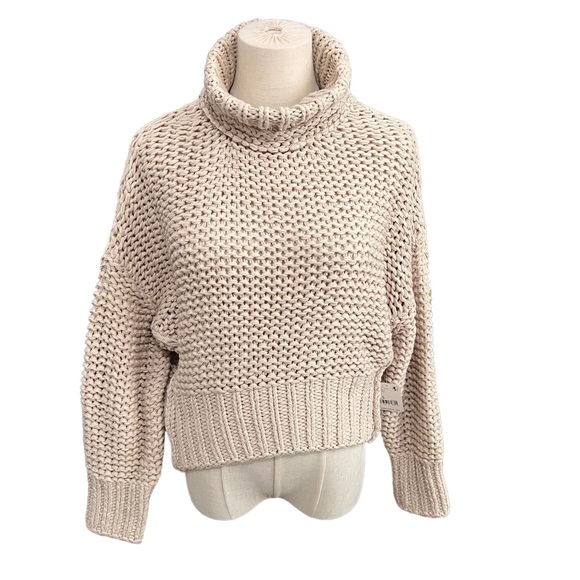 Free People Sweaters - NWT Free People My Only Sunshine Chunky Knit Cropped Sweater | Linen | XS